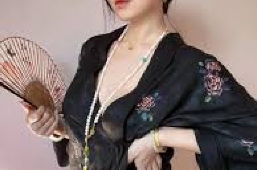 内娱清纯女星暗闯日本拍艳情戏人设碎成渣道哥实锤细节
